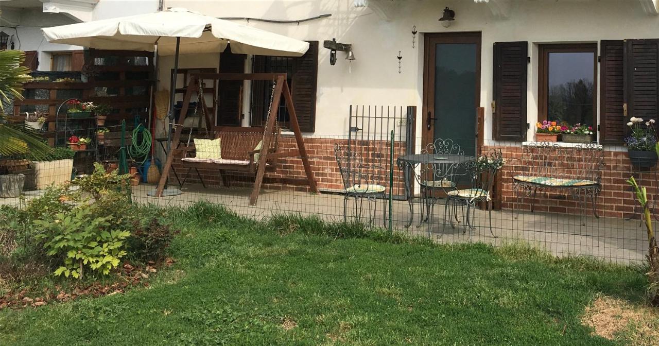 B&B Cascina Dei Levrieri Capriglio 외부 사진
