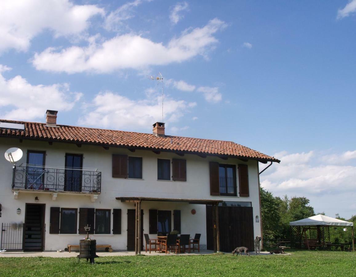 B&B Cascina Dei Levrieri Capriglio 외부 사진